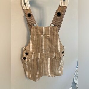 NWT ME & HENRY baby bowline shortie overalls tan and beige sz 6-9 cotton
